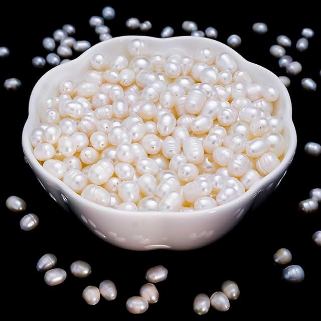 100 Pieces of 7-8mm White Freshwater Pearl Beads