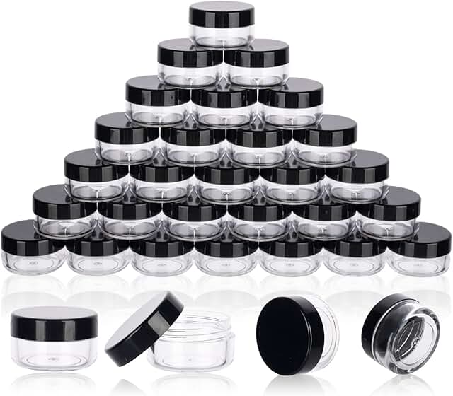 Set of 200 small jars with lids, labels, and spatulas