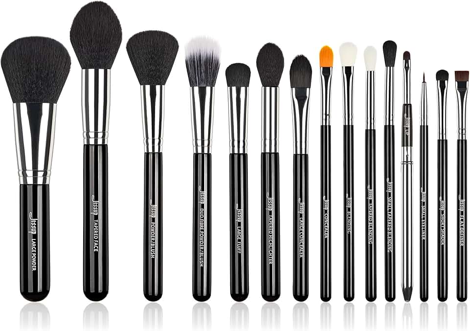 15-Piece Makeup Brush Set for Face and Eyes