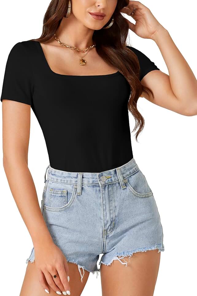 Women's Short Sleeve Scoop Neck Slim Fit Top