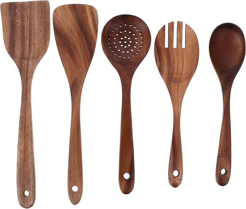 Wooden removable handle for cast iron cookware