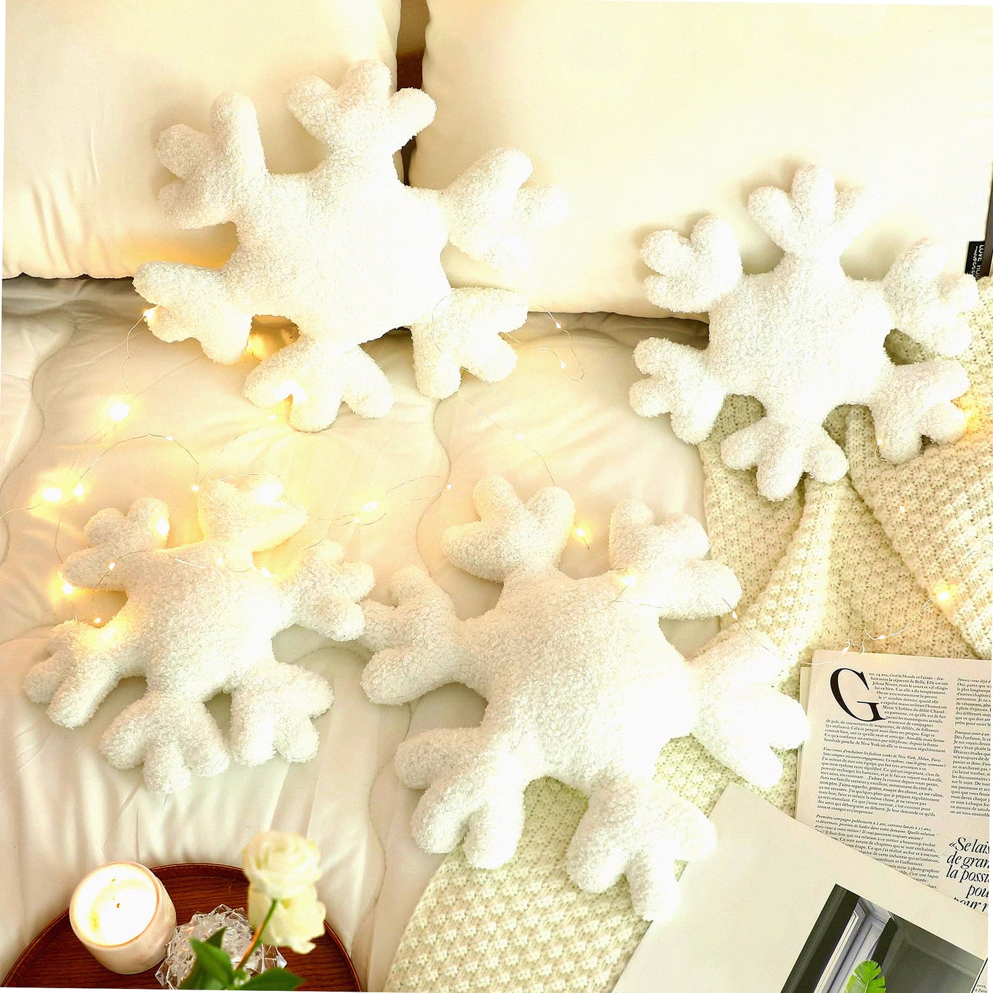 Snowflake Cozy Cushion Set - Winter Decorative Throw Pillows for Couch, Sofa, Bed - White Plush Pillow Collection (4 Pcs, 11.81" & 15.75")