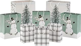 Set of 8 Christmas gift bags in white and green