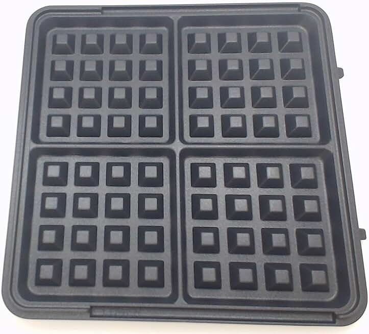 Lower waffle plate for waffle maker