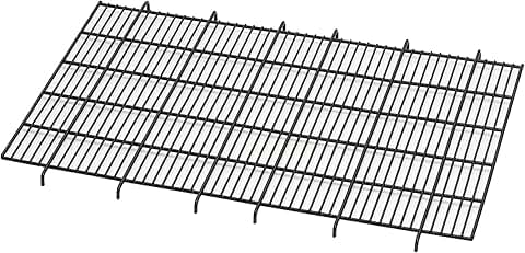 Floor grid for dogs with curved slide bolt latch