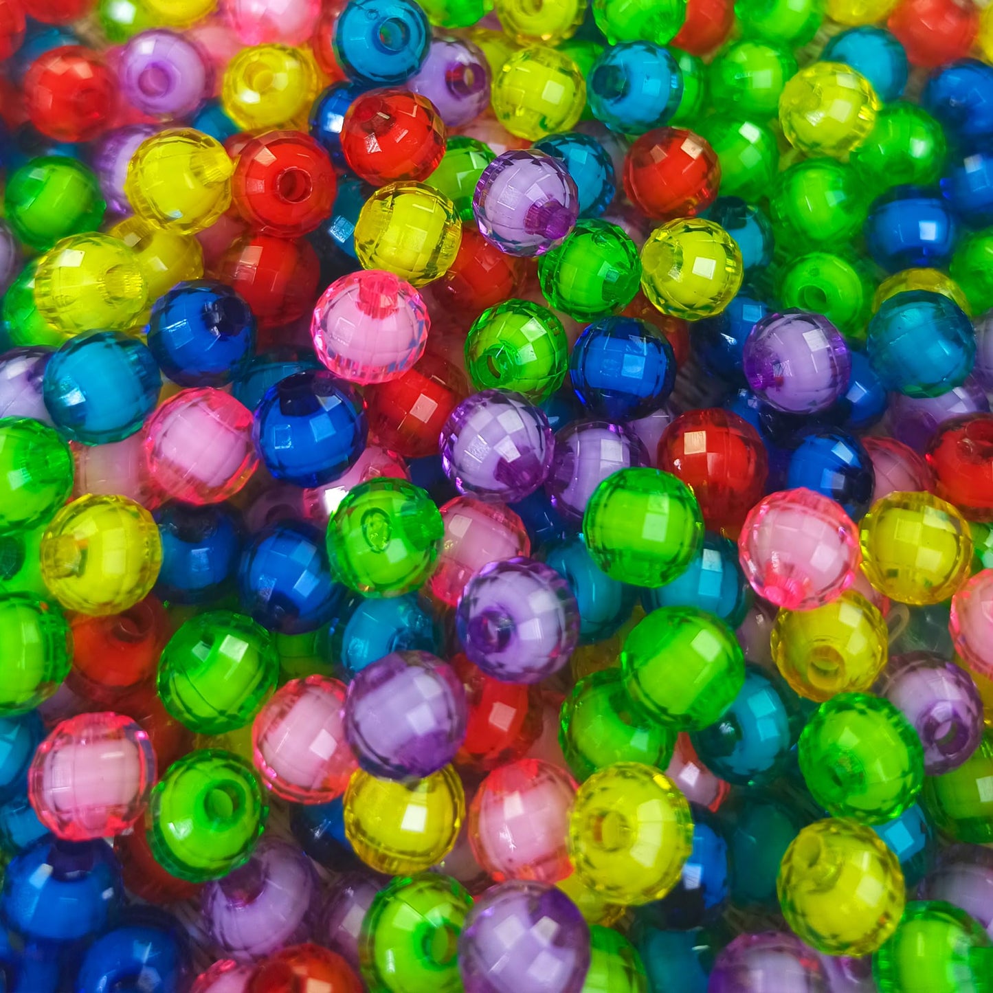 400pcs 8mm Clear Crystal Beads with White Inside
