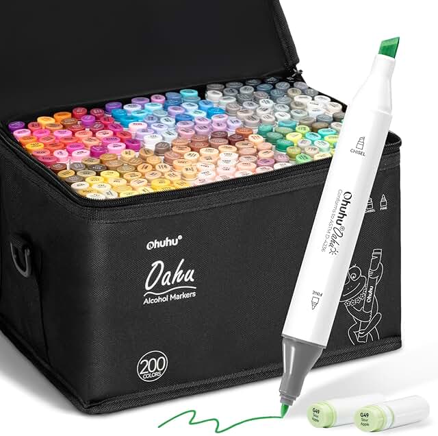 200-color alcohol marker set with dual tips