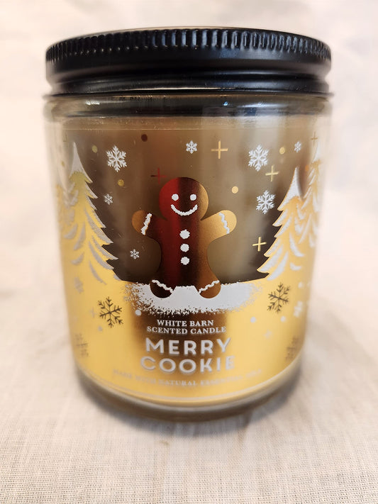 1-Wick Candle w/Essential Oils  7 oz  2021  Winter Scents! Merry Cookie)