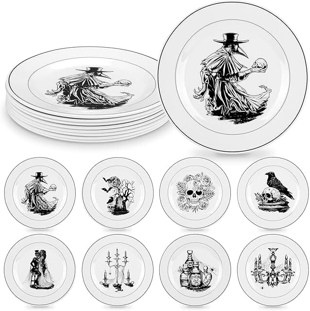 Set of 8 vintage Halloween dinner plates