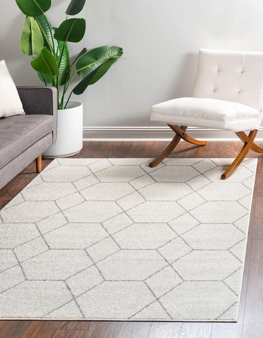 Trellis Frieze Area Rug- Modern Morroccan Inspired Geometric Lattice Design 4' 0 x 6' 0 Rectangular, Ivory/ Gray)