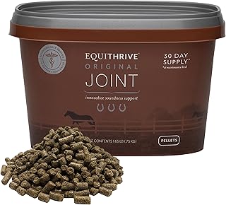 Joint supplement pellets with resveratrol and hyaluronic acid for horses