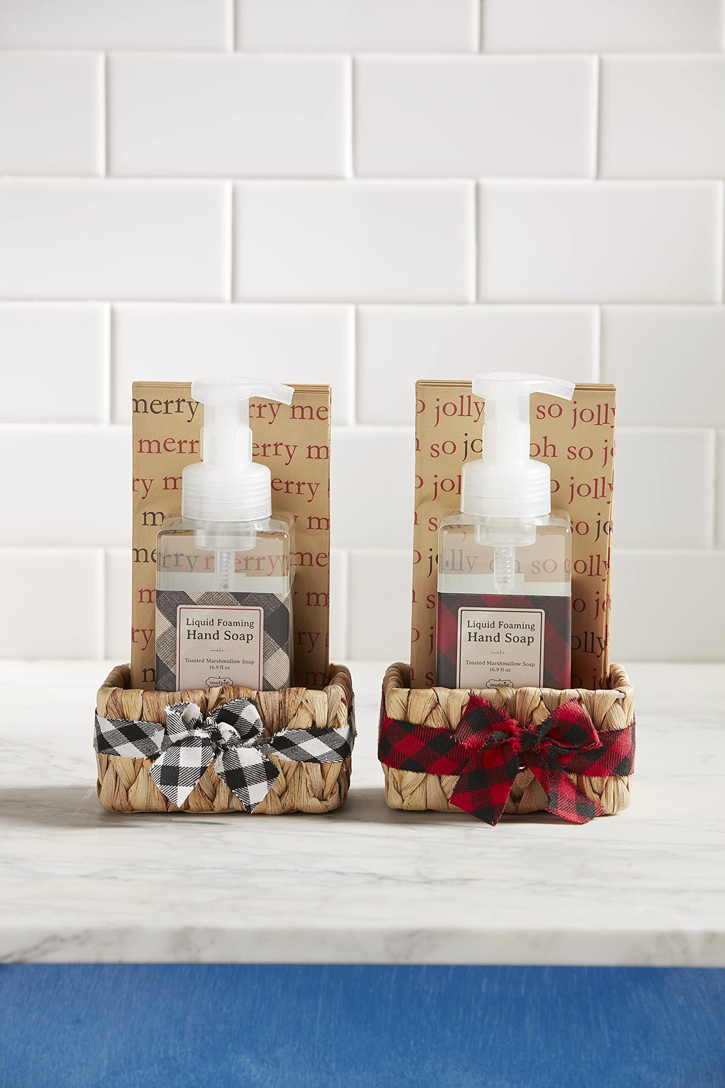  Cream Check Toasted Marsh Scented Soap  Napkin Basket Set, soap 17 oz  Napkins 7 3/4" x 4" 2 1/2" x 4 1/4" x 3 1/2"