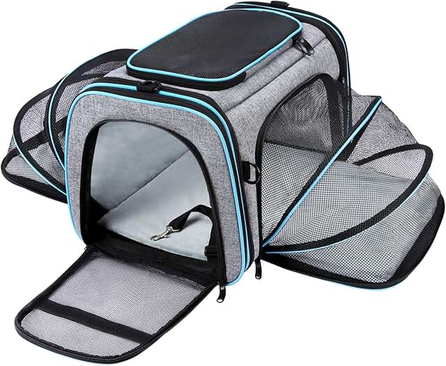Large Soft Sided Pet Carrier with Expandable Sides