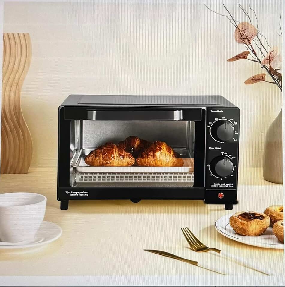 Toaster oven with 4 slices and pizza fit