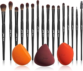 Eye brushes set with makeup sponge