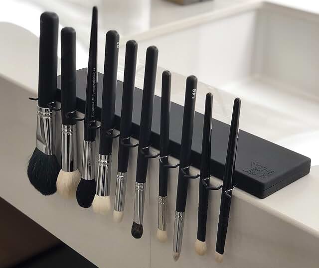 Portable Makeup Brush Drying and Organizer Rack