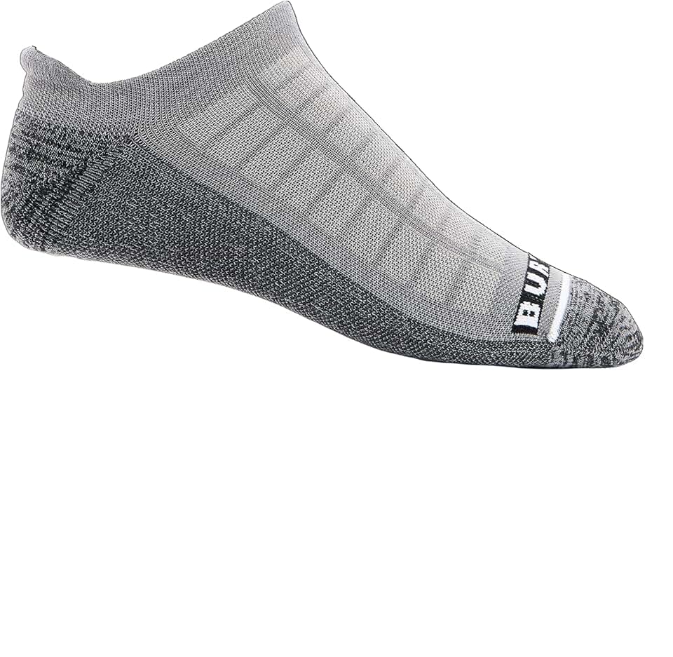 Women's lightweight no-show sock