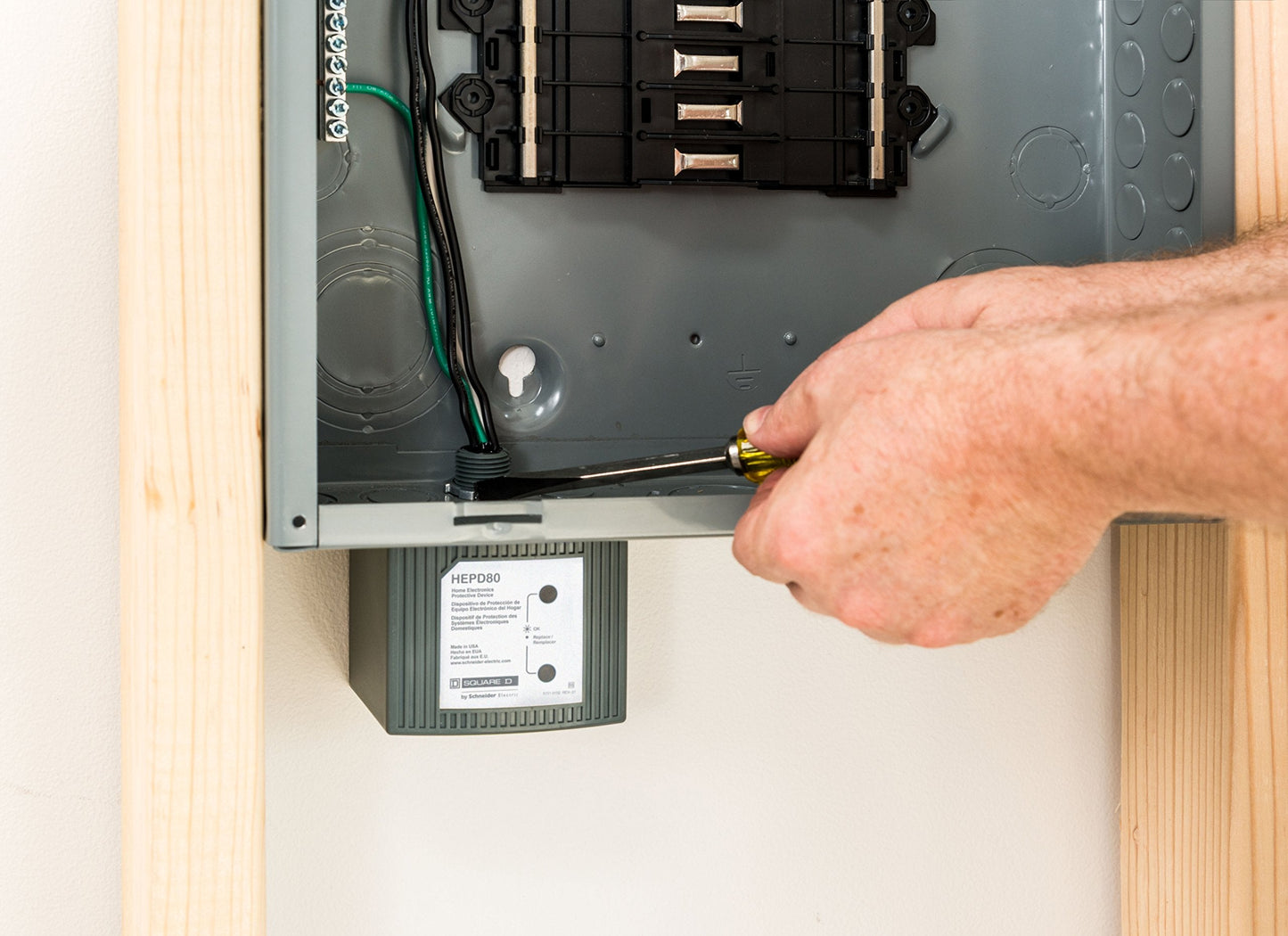 Square D - HEPD80 Whole House Surge Protection Device, 80kA, 120/240V, 1-Phase, 3-Wire