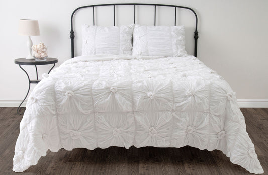BT1081 Quilt, 108"X92", White