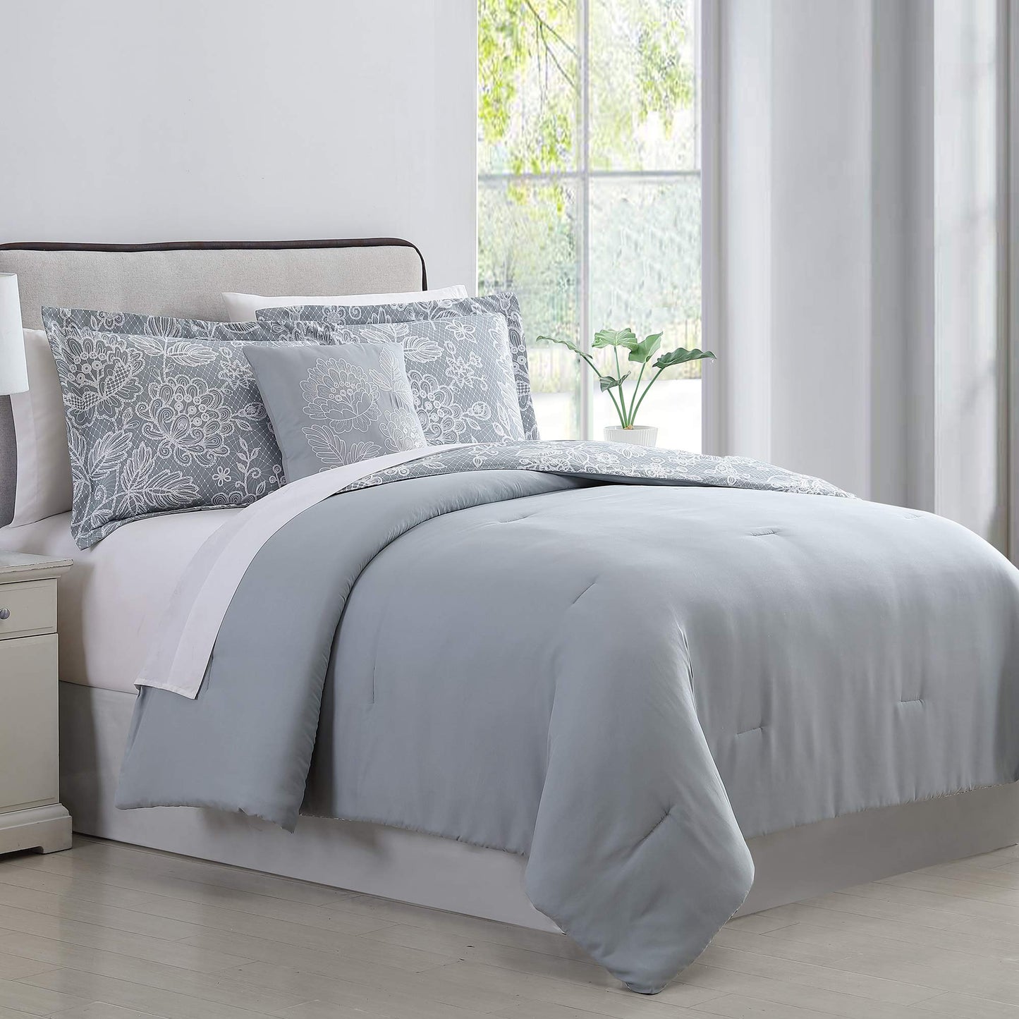  Olivia 8-Piece Reversible Bed in a Bag Silver Blue, Queen)