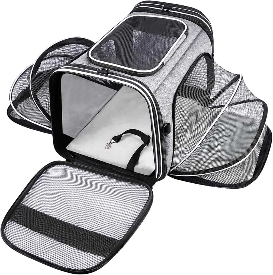 Large Soft Sided Pet Carrier with Expandable Sides