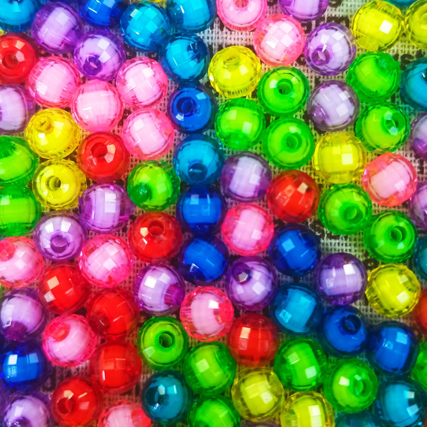 400pcs 8mm Clear Crystal Beads with White Inside