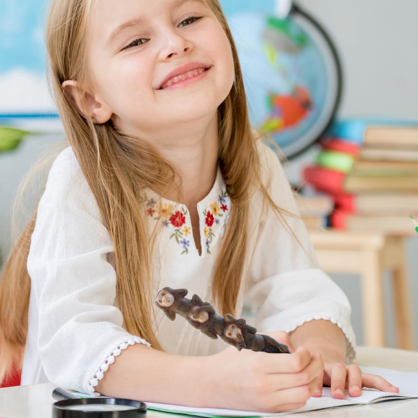 Colorful Novelty Pen for Kids and Adults