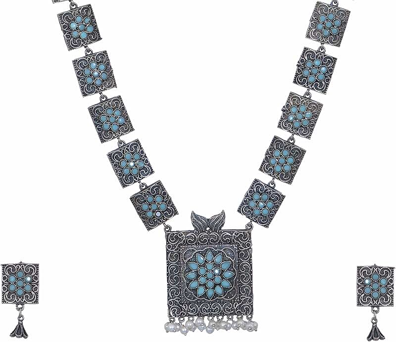 Indian Antique Silver Necklace with Pearl and Stones