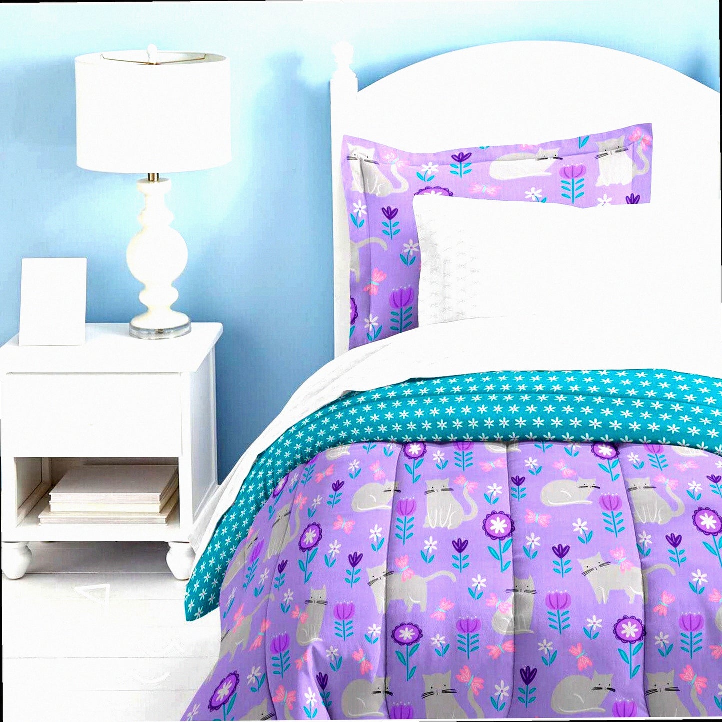 Gray Paws Twin Comforter Set - Cat Lover's Garden Theme - Soft and Cozy Bedding - 2A862601GY