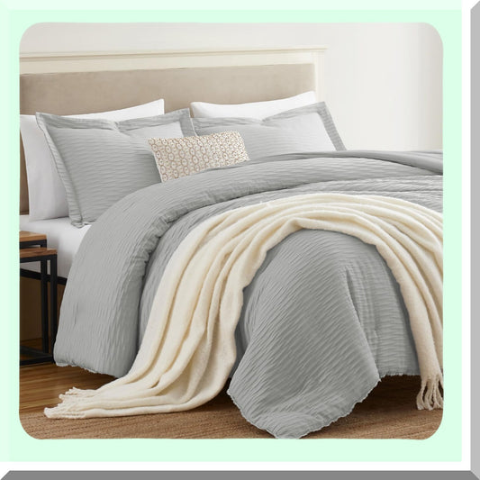 Light Grey Boho Jacquard Comforter Set - 3 Piece Lightweight Bedding Set for All Seasons. Down Alternative Soft Comforter with 2 Shams. Size Bed Comforter.