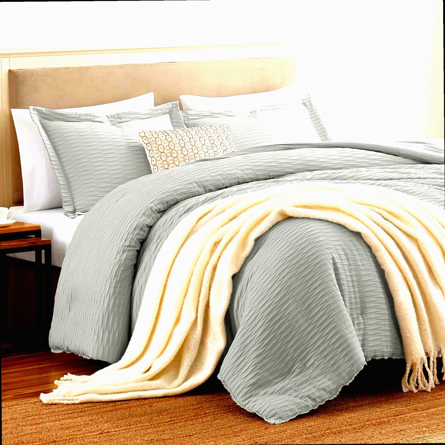 Light Grey Boho Jacquard Comforter Set - 3 Piece Lightweight Bedding Set for All Seasons. Down Alternative Soft Comforter with 2 Shams. Size Bed Comforter.