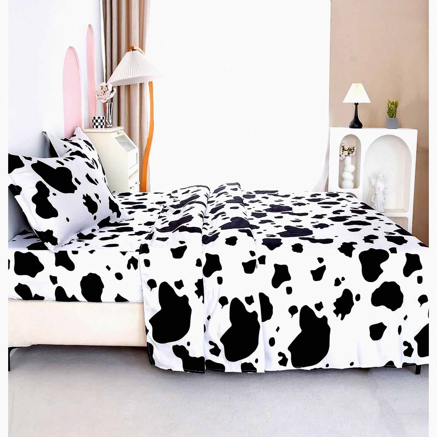 Floral Cows Microfiber Bedding Set - Soft 4-Piece All Seasons Sheets with Deep Pocket Fitted Sheet, Flat Sheet, and 2 Pillowcases - Full Size