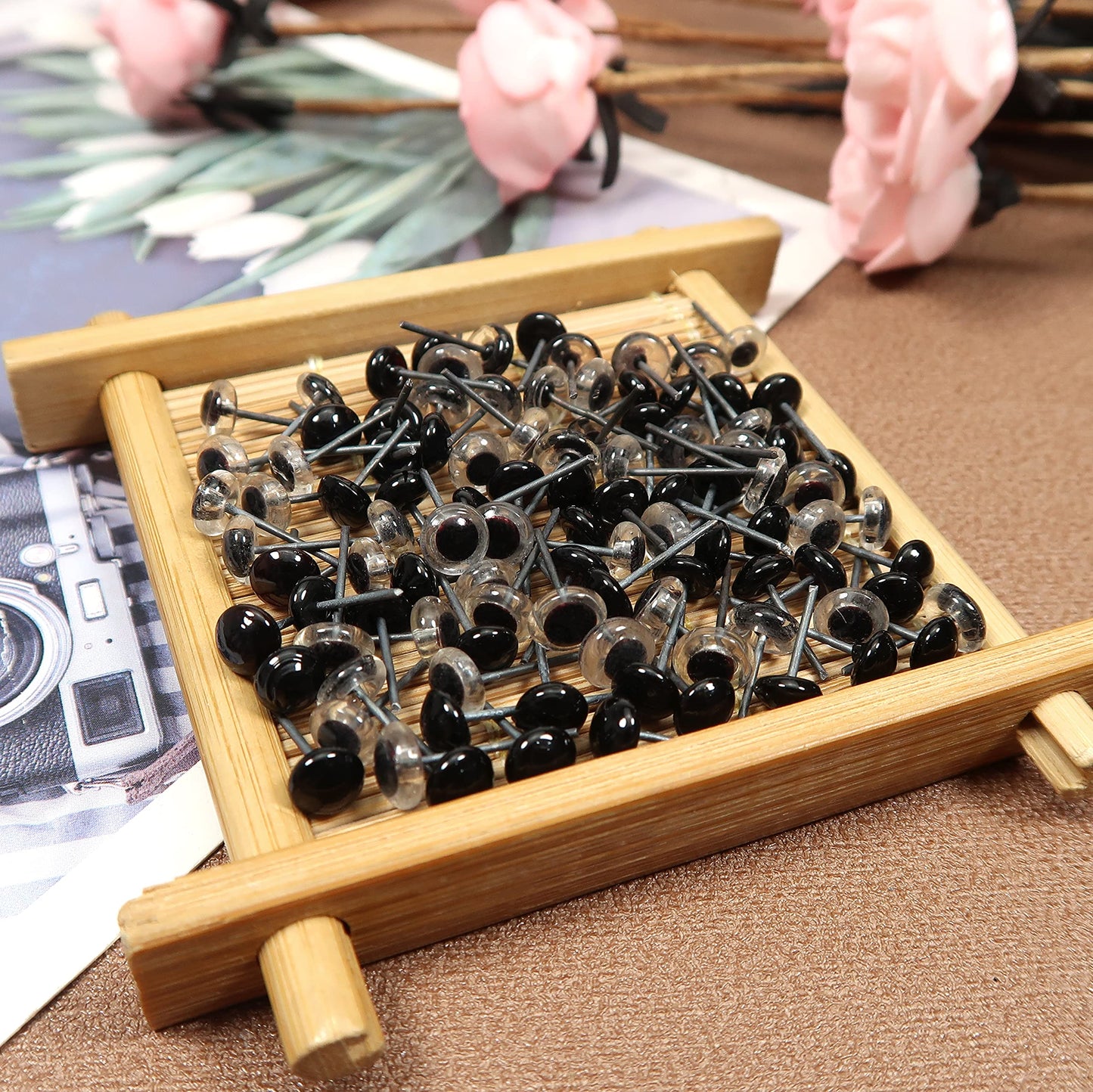 Assorted Black Clear Glass Eyes Kit 100pcs 6mm