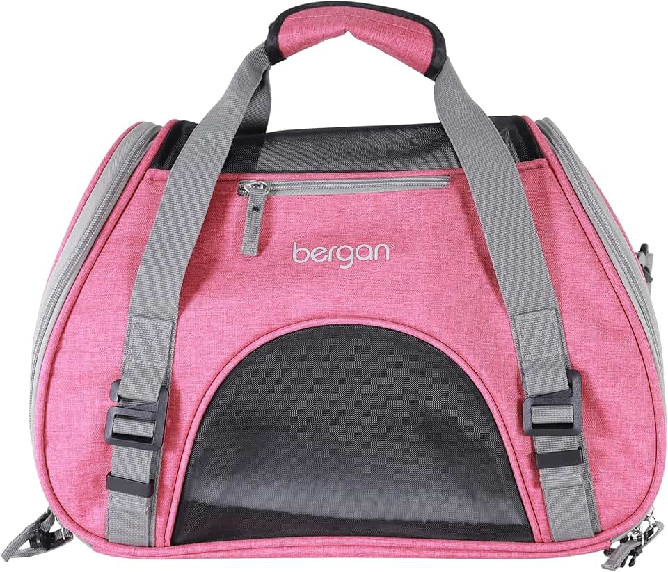 Comfortable breathable carrier for dogs and cats