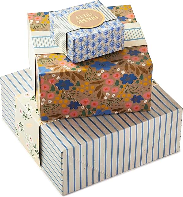 Set of 3 assorted gift boxes for special occasions