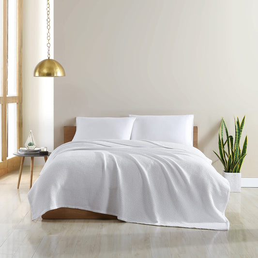 Waffleweave  100% Cotton Signature Blanket, Soft and Durable for All Seasons, Easy Care Machine Washable, King, White
