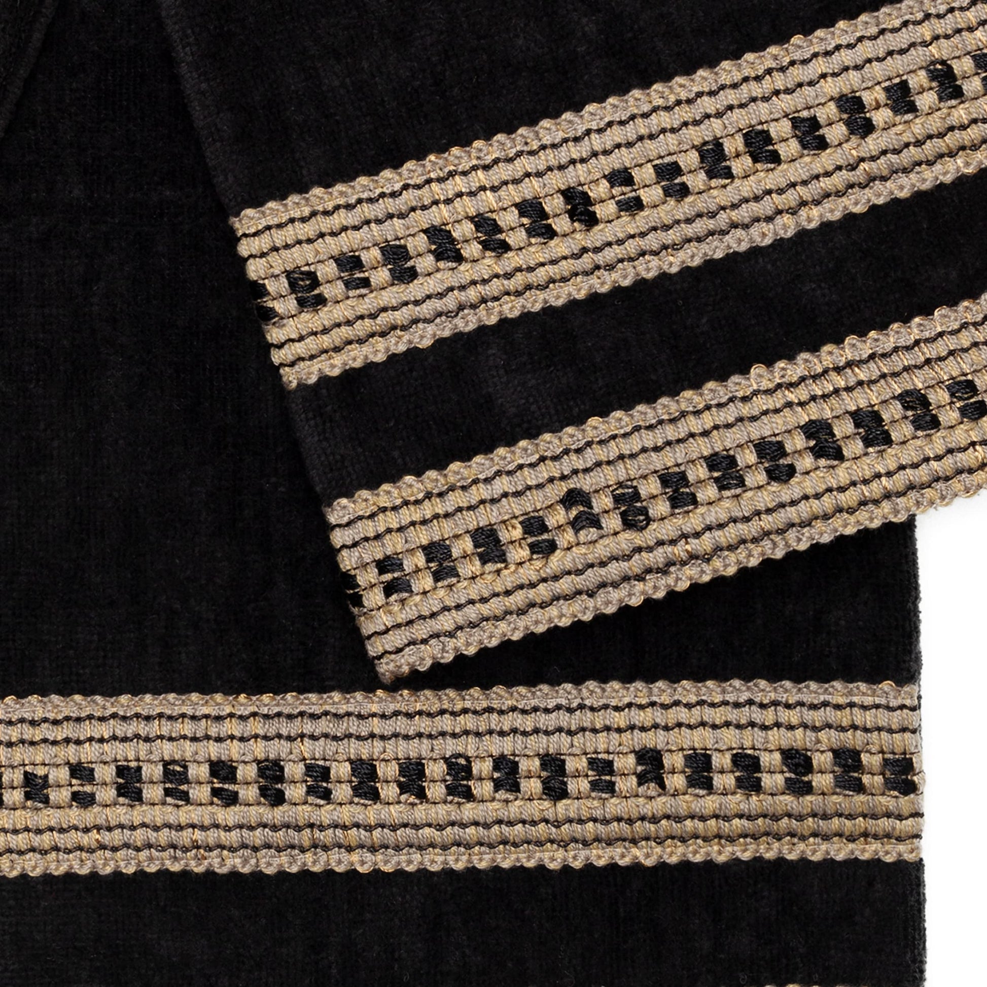 Sienna Fancy Trim Black 3-Piece Decorative Towel Set, Rows of gimp Trim, Sewn on Black Towel, Includes 1 Bath, Hand  tip Towel, Elegant  Durable.