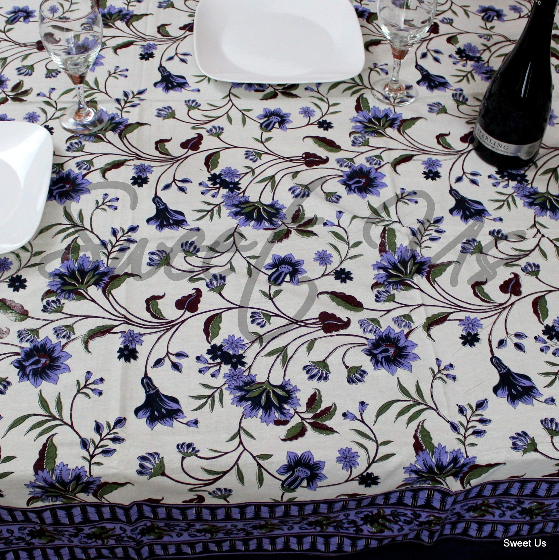Floral Print Tapestry Cotton Spread 104" x 72" Twin Blue