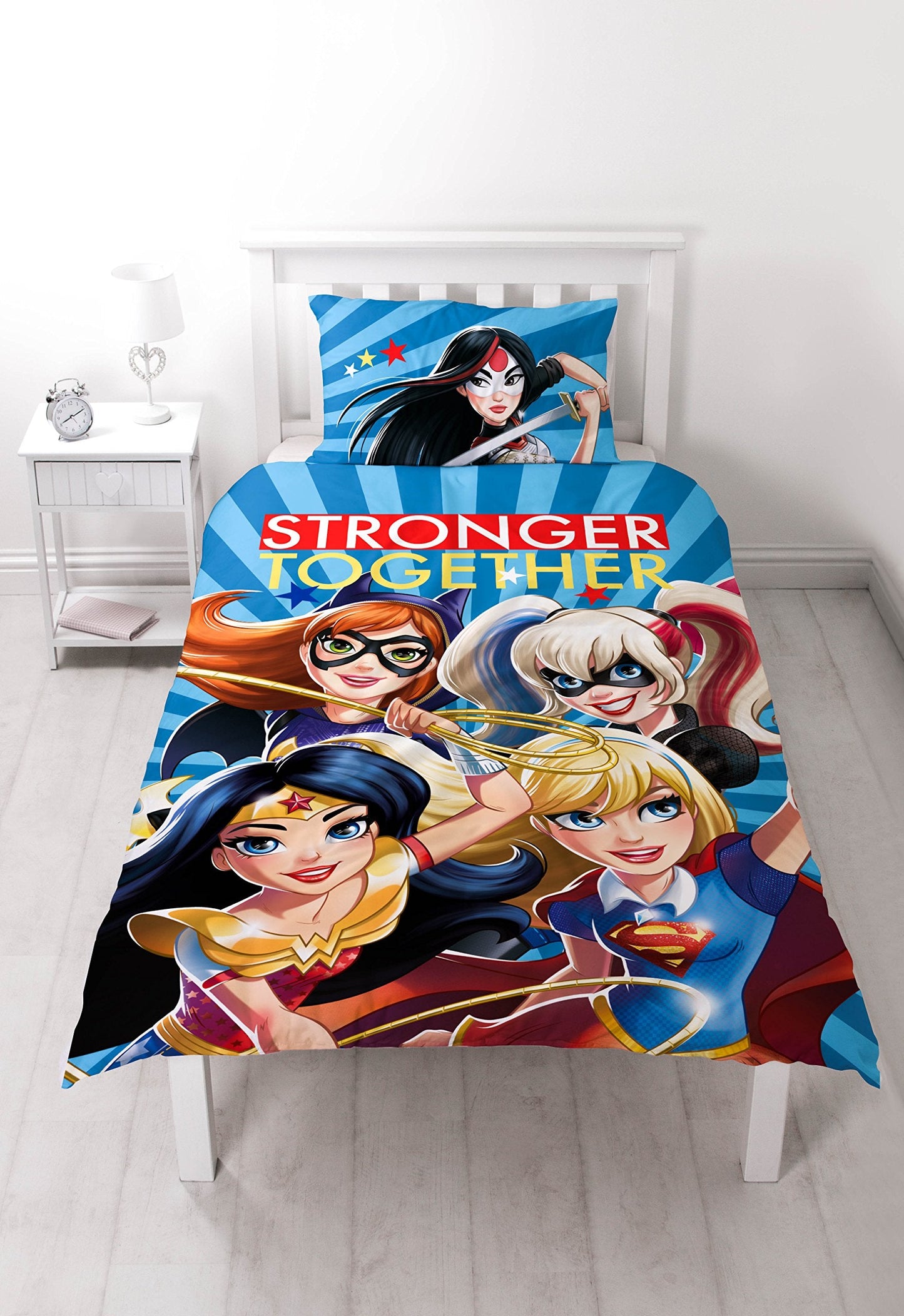 Super Hero Girls UK Single/US Twin Duvet Cover and Pillowcase Set