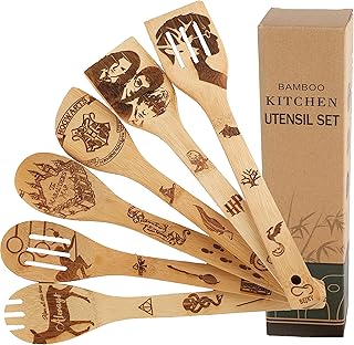 Six-piece set of wooden bamboo spoons with engraved patterns