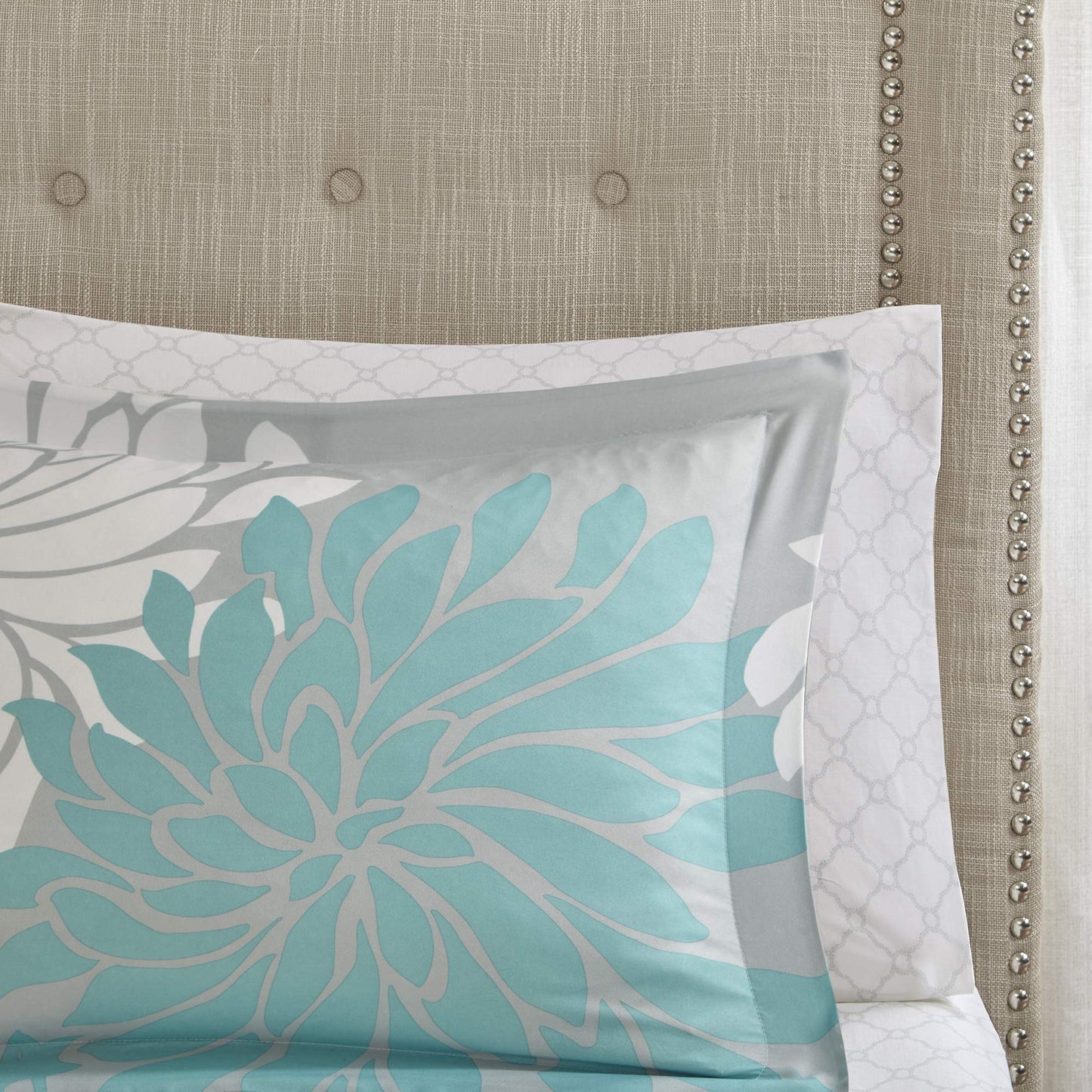 Essentials Maible Cozy Bed in A Bag Comforter with Complete Cotton Sheet Set-Floral Medallion Damask Design All Season Cover, Decorative Pillow, Queen 90 in x 90 in), Floral Aqua 9 Piece