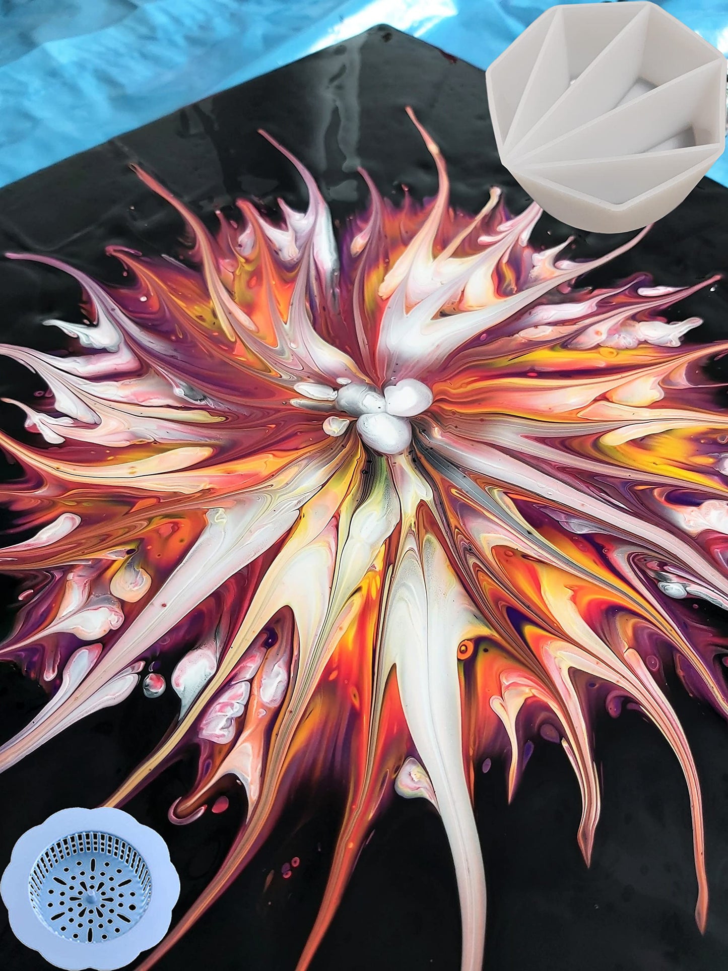 6Pcs Silicone Paint Pouring Cups Set for Art and DIY