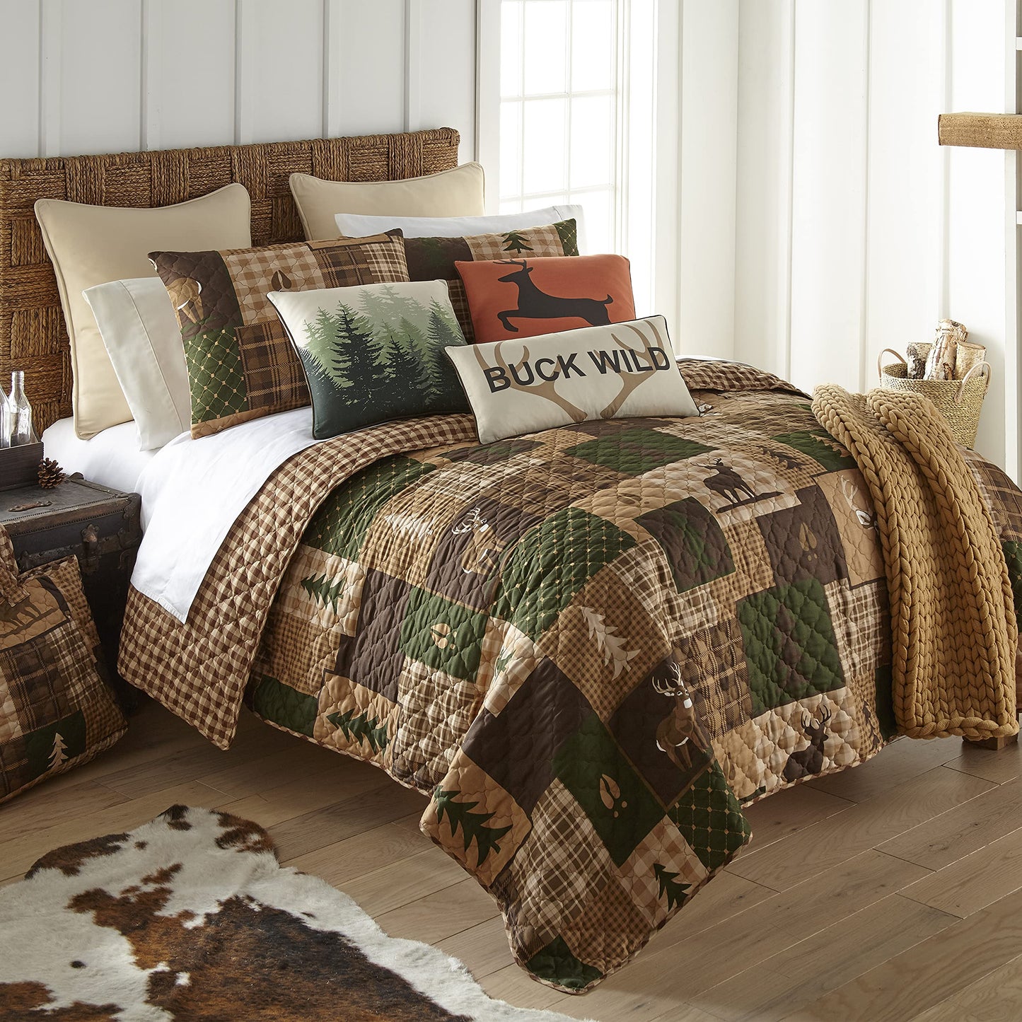 Full  Queen Bedding Set  3 Piece  Green Forest by  Lodge Quilt Set with Full/Queen Quilt and Two Standard Pillow Shams  Fits Queen Size and Full Size Beds  Machine Washable
