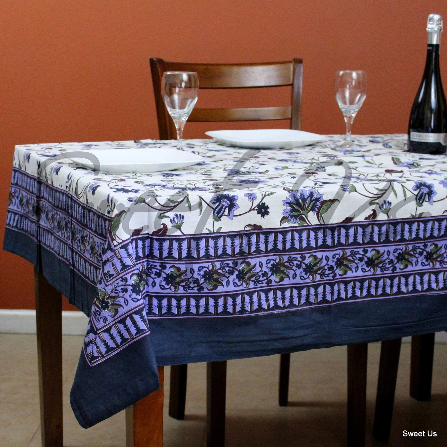 Floral Print Tapestry Cotton Spread 104" x 72" Twin Blue