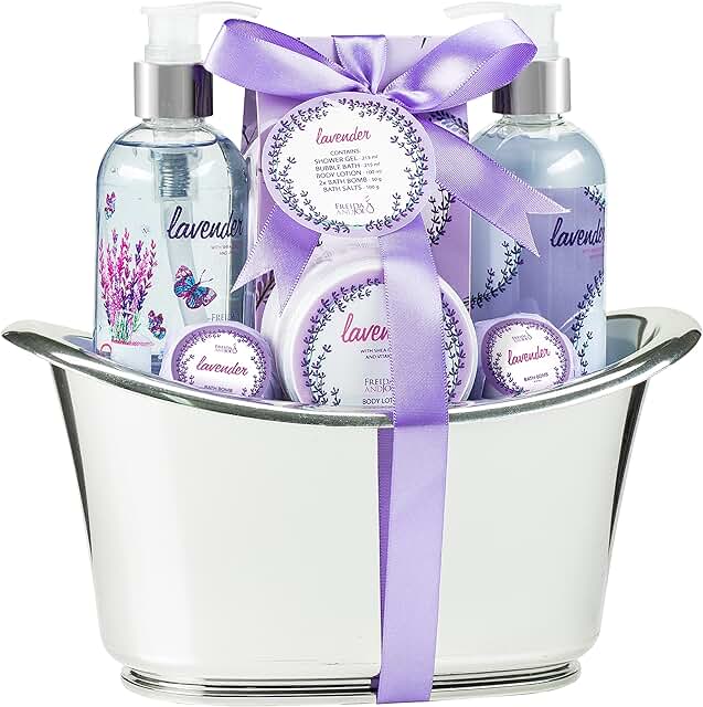 Lavender Aromatherapy Spa Set with Bath Bombs and More