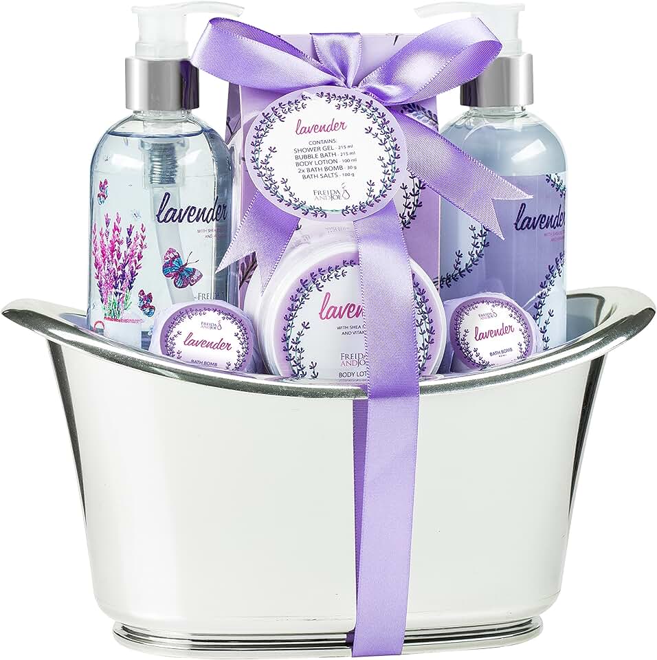 Lavender Aromatherapy Spa Set with Bath Bombs and More