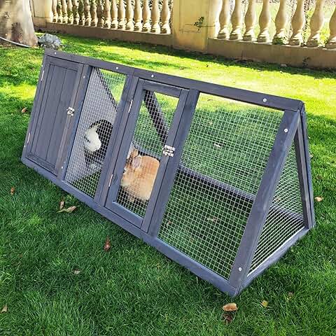 Outdoor Wooden Chicken Coop with Run and Ventilation