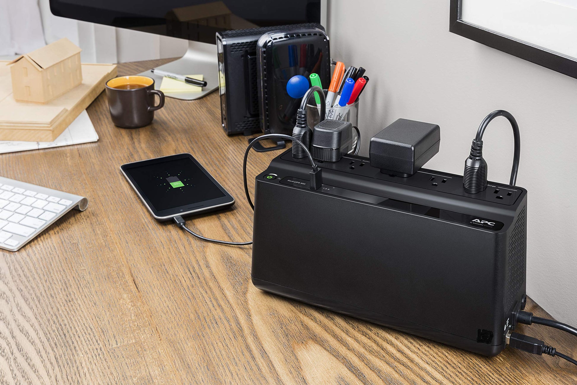 UPS Battery Backup and Surge Protector, 600VA Backup Battery Power Supply, BE600M1 Back-UPS with USB Charger Port