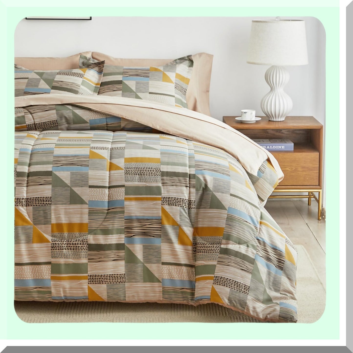 Grid Comfort 7-Piece Bedding Set - Brown Reversible Design, All Season Microfiber Comforter, 2 Shams, Flat Sheet, Fitted Sheet, 2 Pillowcases - Luxurious Bedroom Decor