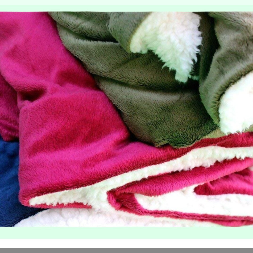 Evergreen Cozy Sherpa Throw Blanket - Super Soft, Warm Micro Fleece, Dark Olive Green, 50 x 60